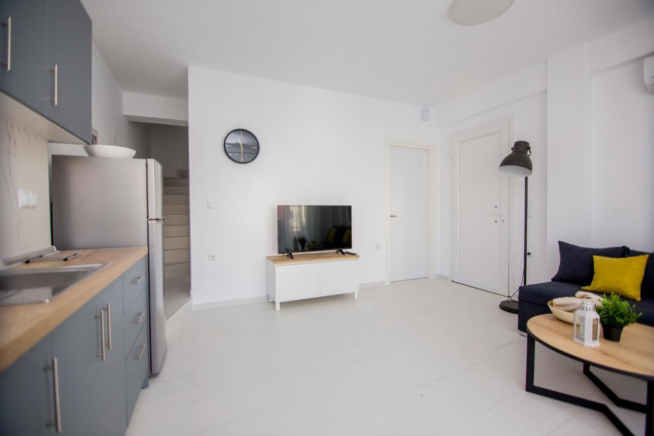 Dionysos Residential Complex Apartment Ofrínion Exterior foto