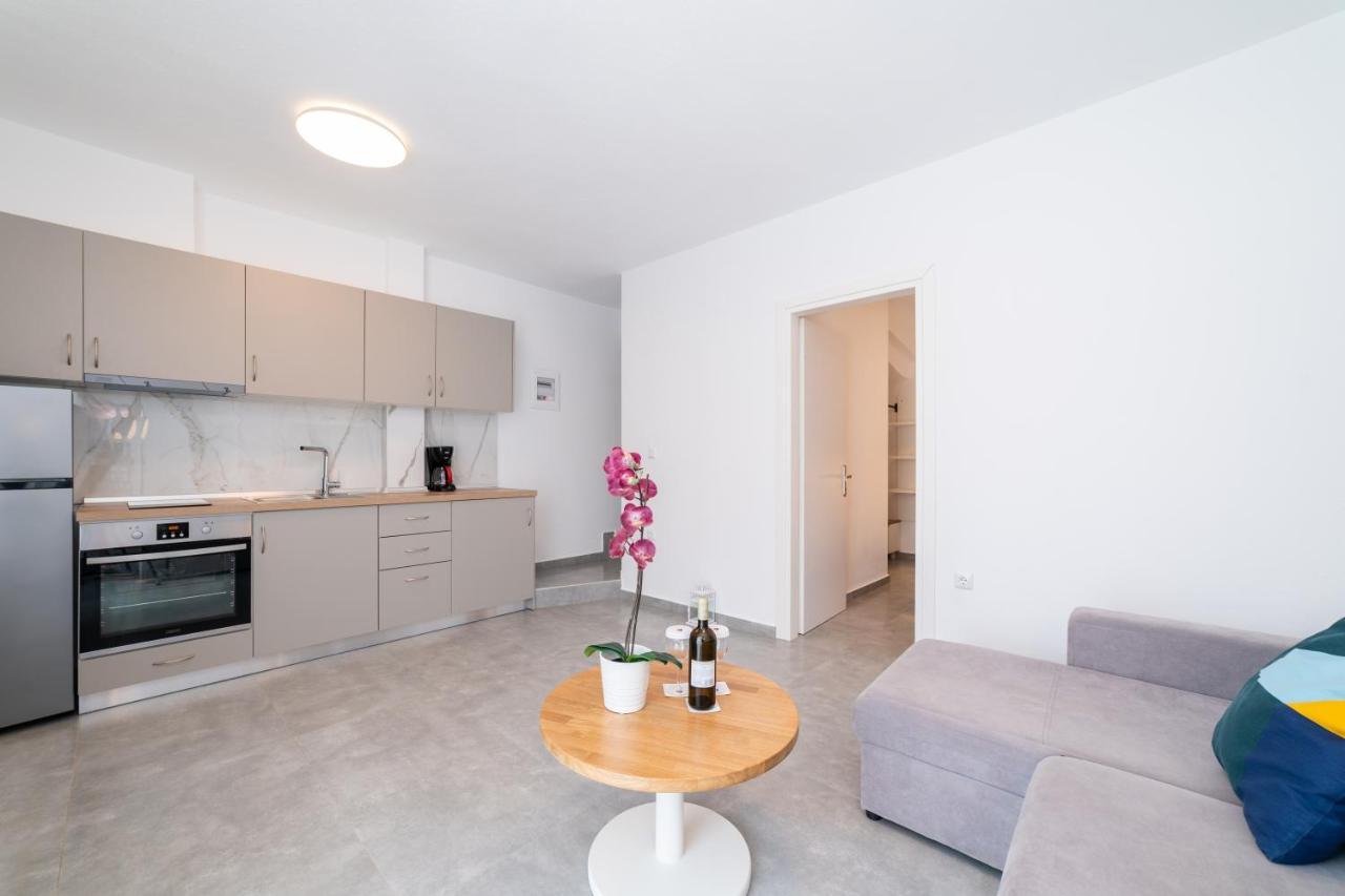 Dionysos Residential Complex Apartment Ofrínion Exterior foto